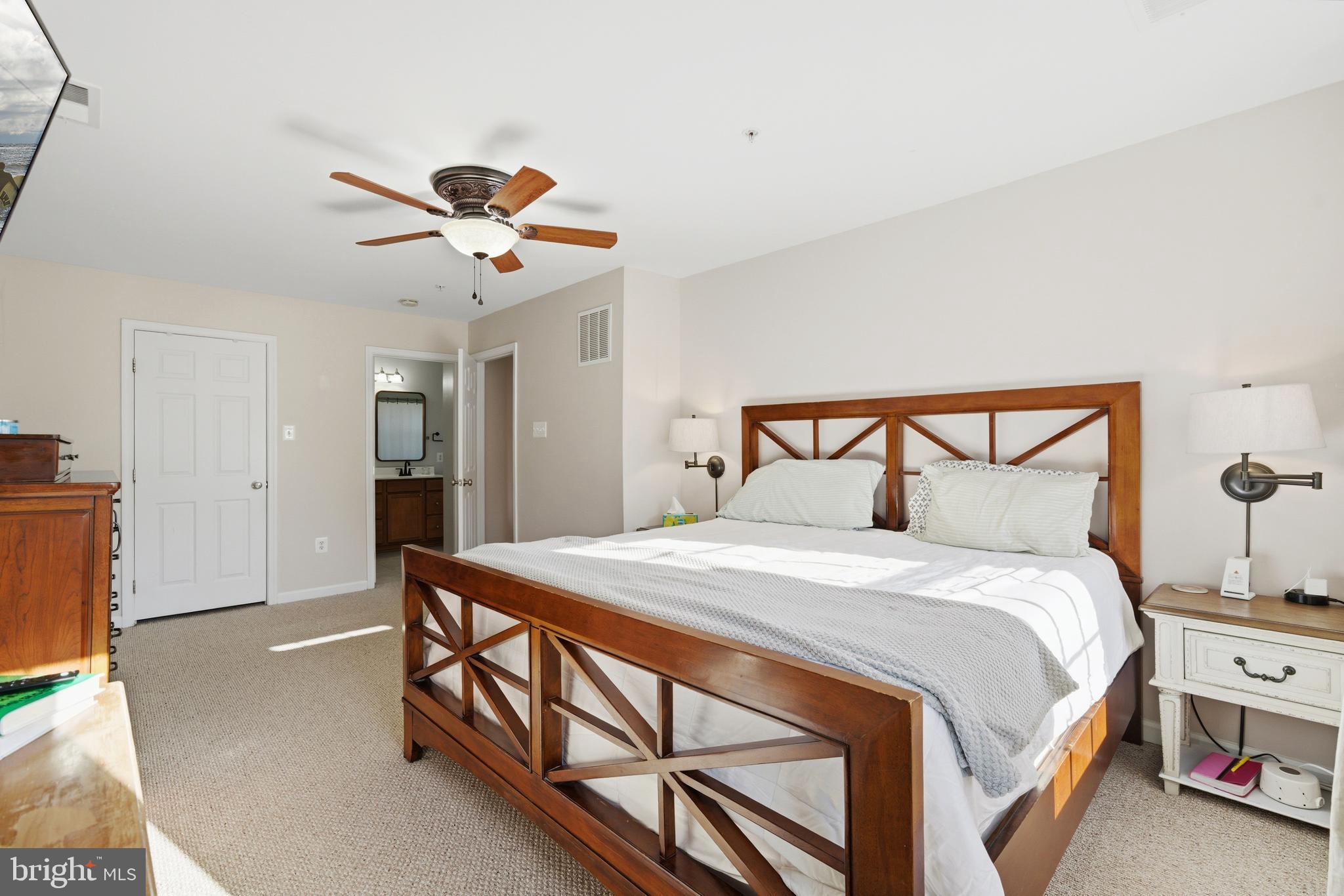 HIGHLAND FARM - Residential