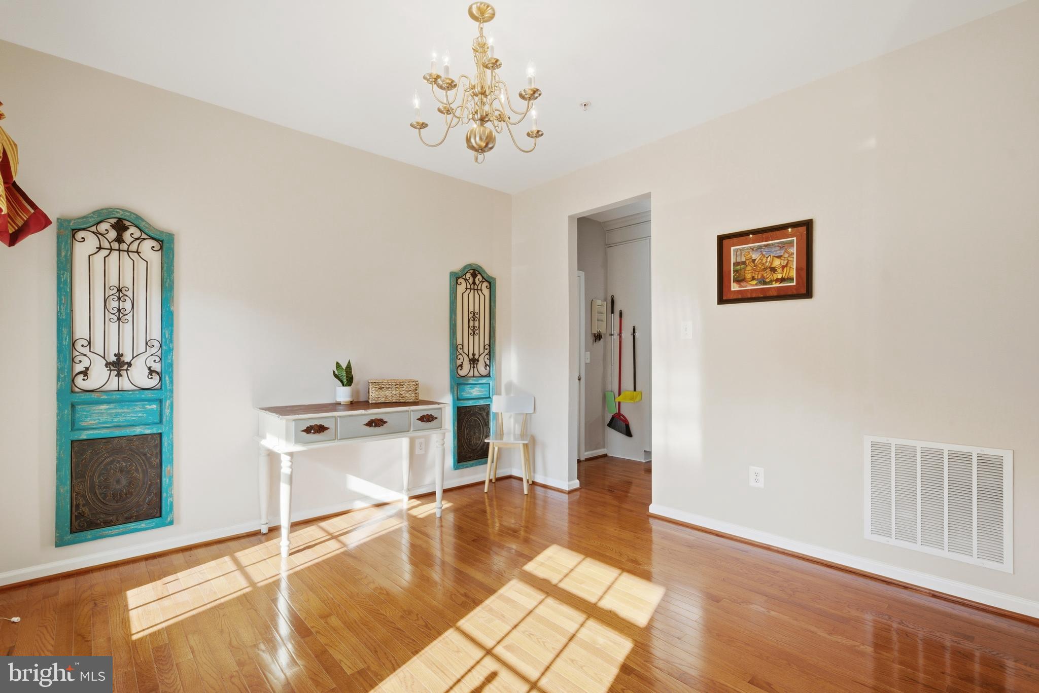 HIGHLAND FARM - Residential