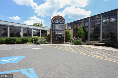 17 WHITE HORSE PIKE 5 HADDON HEIGHTS NJ 08035