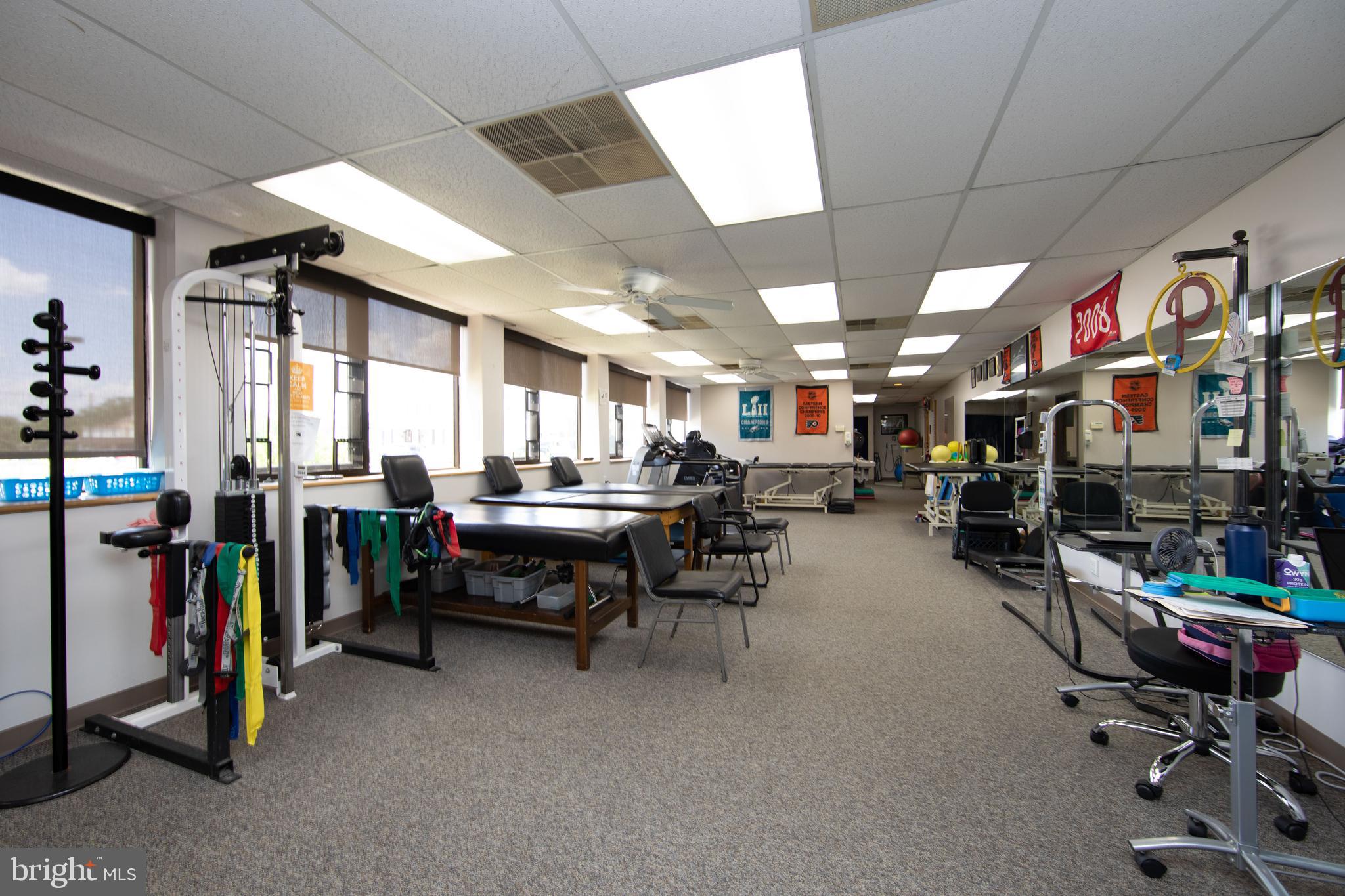 17 WHITE HORSE PIKE 5