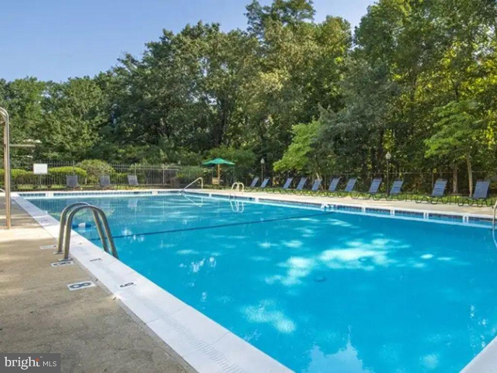 THE LANDING AT SPA CREEK - Residential