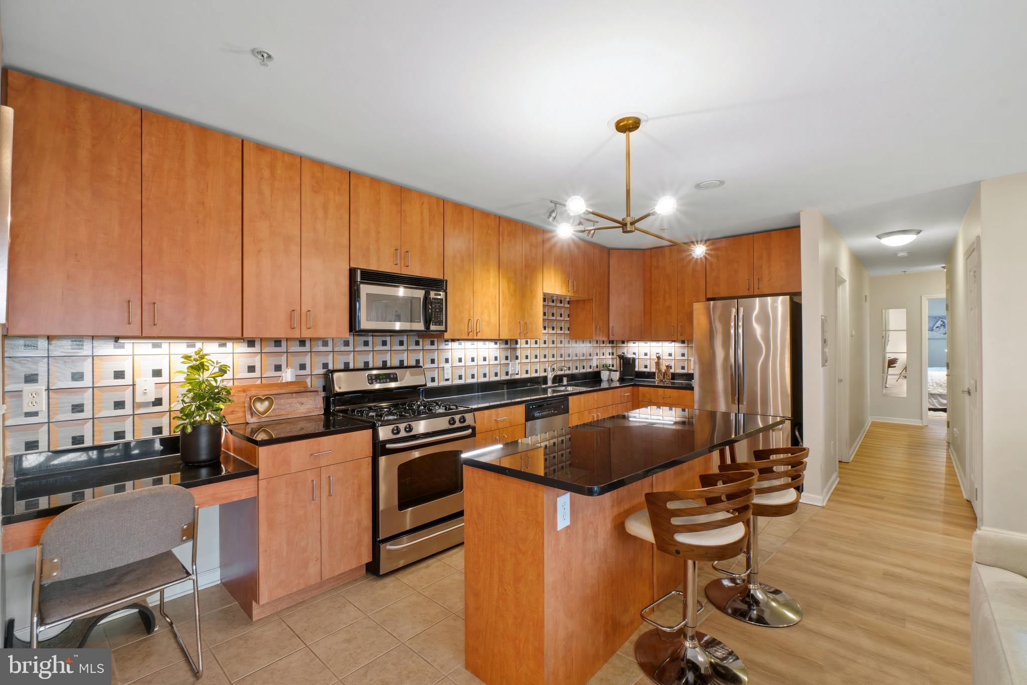 THE LANDING AT SPA CREEK - Residential