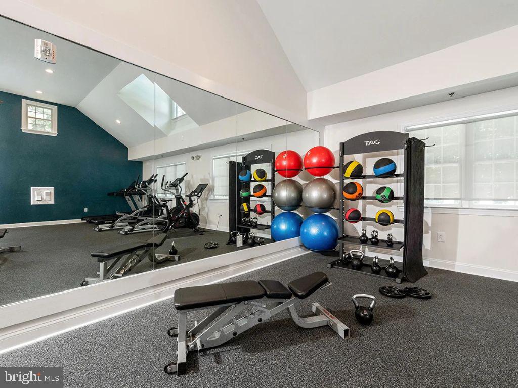 THE LANDING AT SPA CREEK - Residential