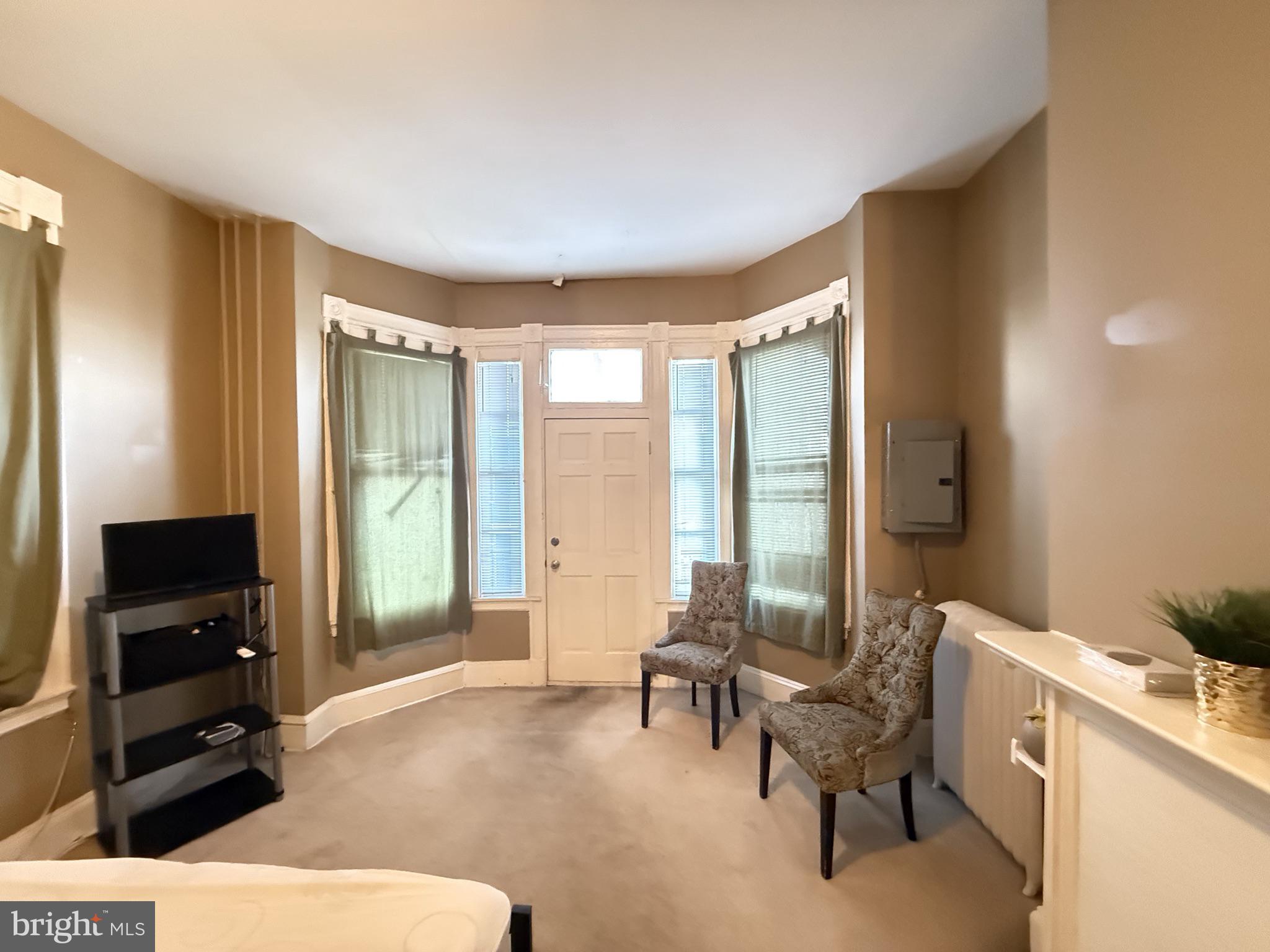 SAINT PAUL STREET HISTORIC DISTRICT - Residential Income