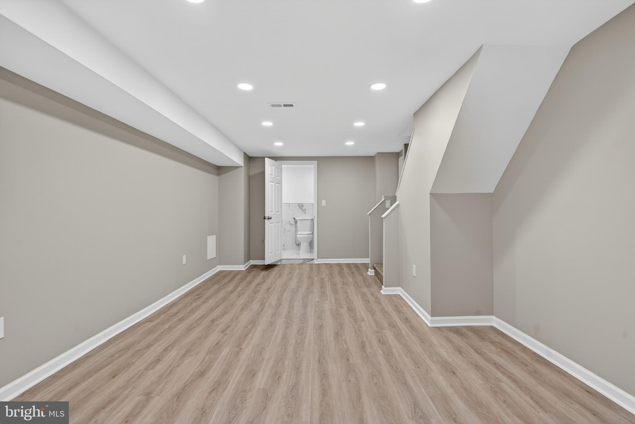 TACONY - Residential