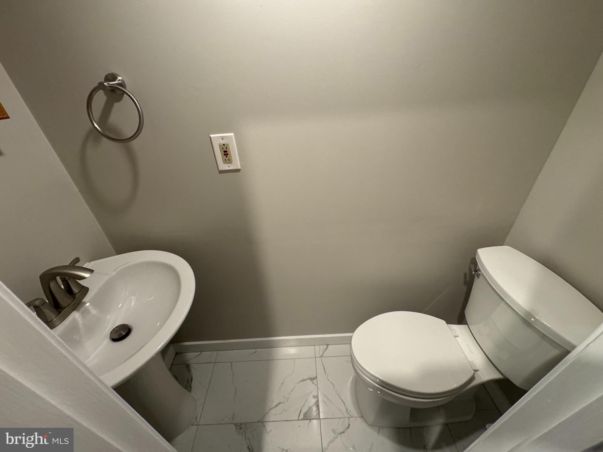 6586 WANING MOON WAY