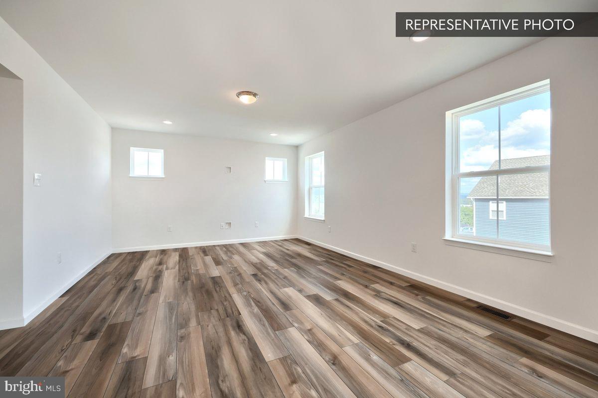 HILLS AT VALLEY VIEW - Residential