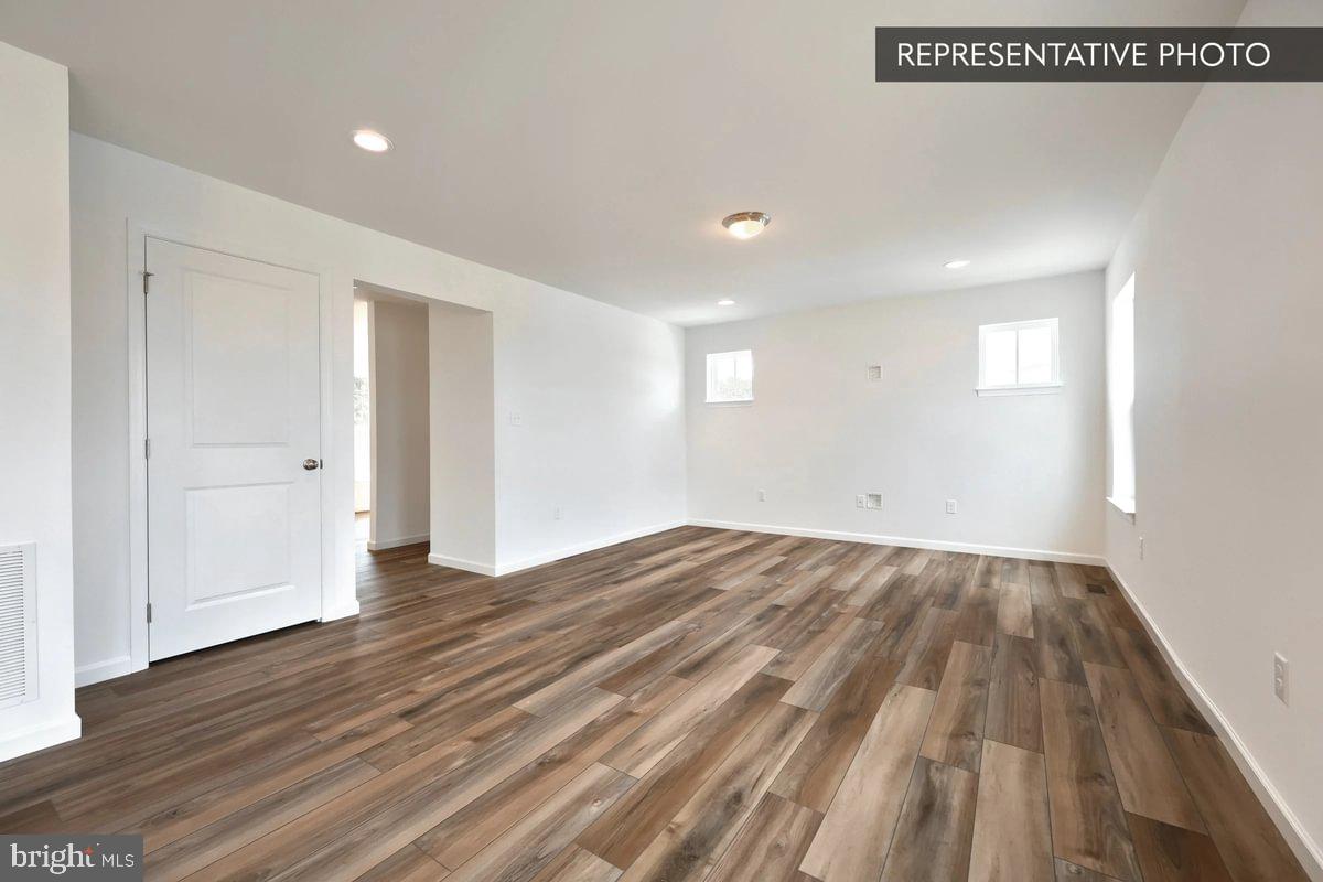 HILLS AT VALLEY VIEW - Residential