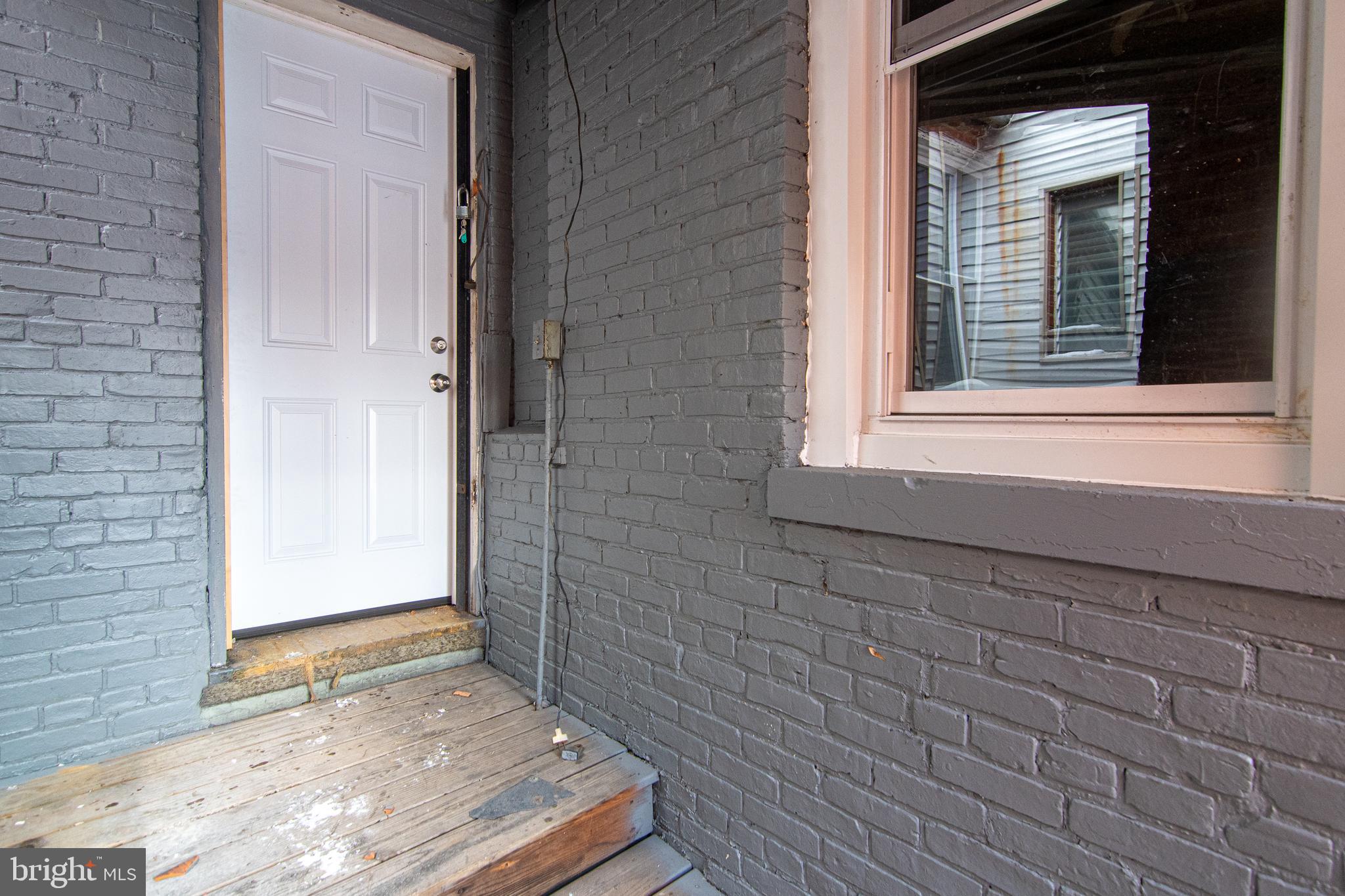 BELAIR-EDISON - Commercial Sale