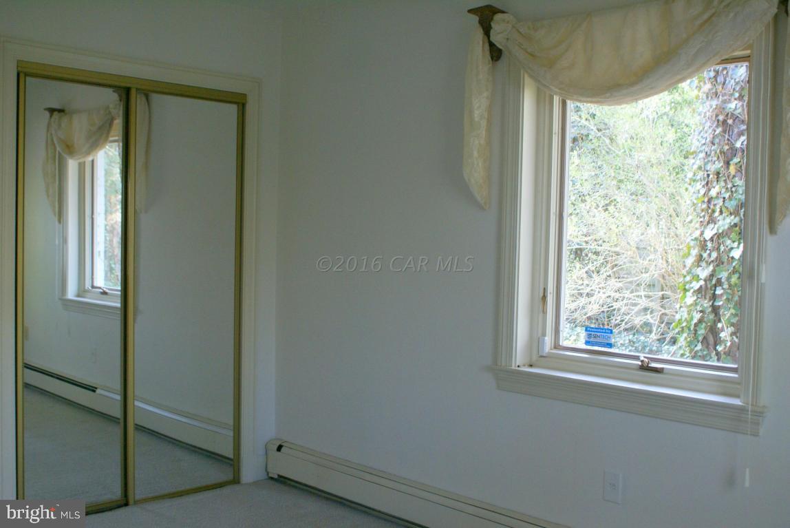 TONY TANK - Residential