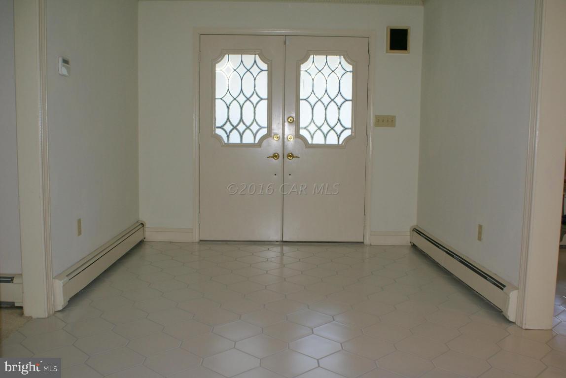 TONY TANK - Residential