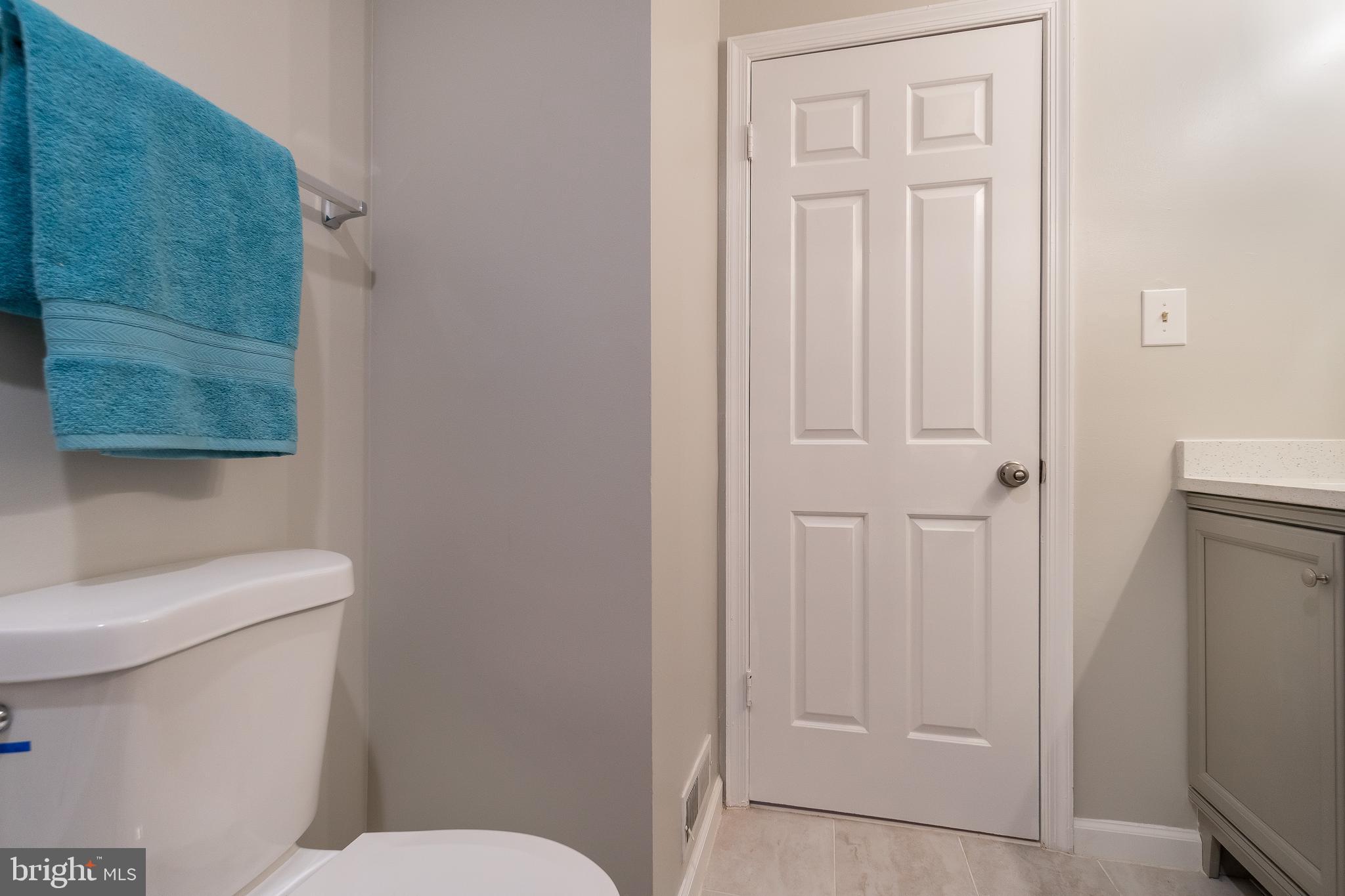 LAUREL OAKS - Residential