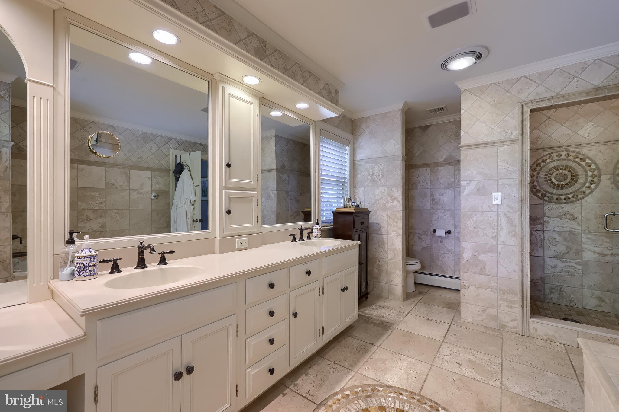 BENT CEEK C.C. - Residential