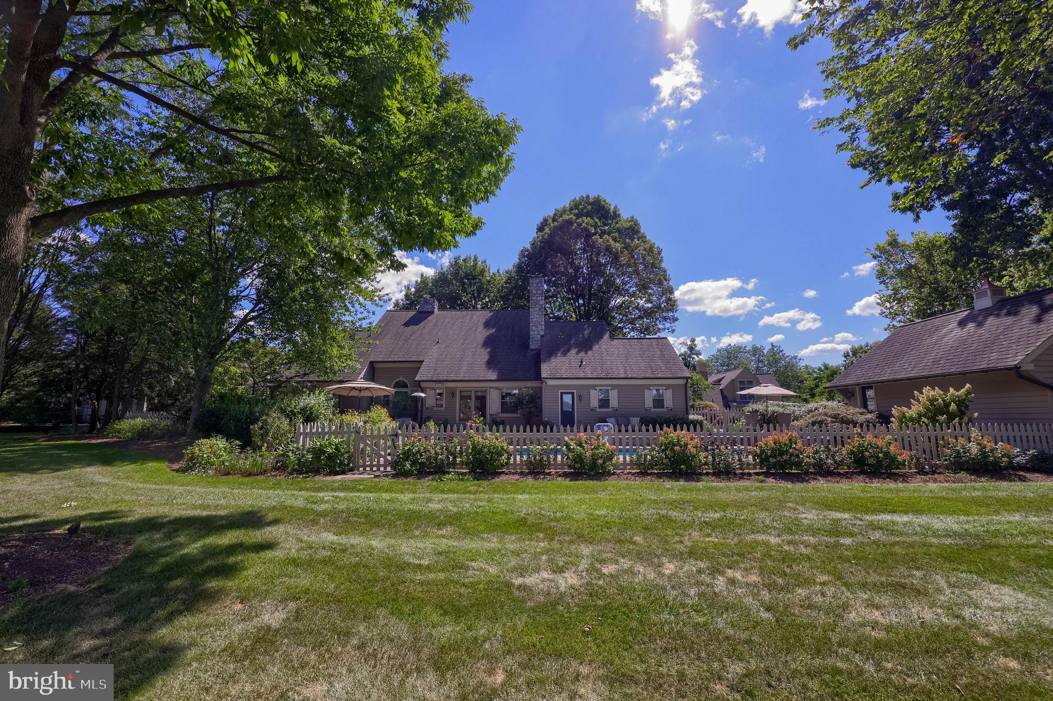 BENT CEEK C.C. - Residential