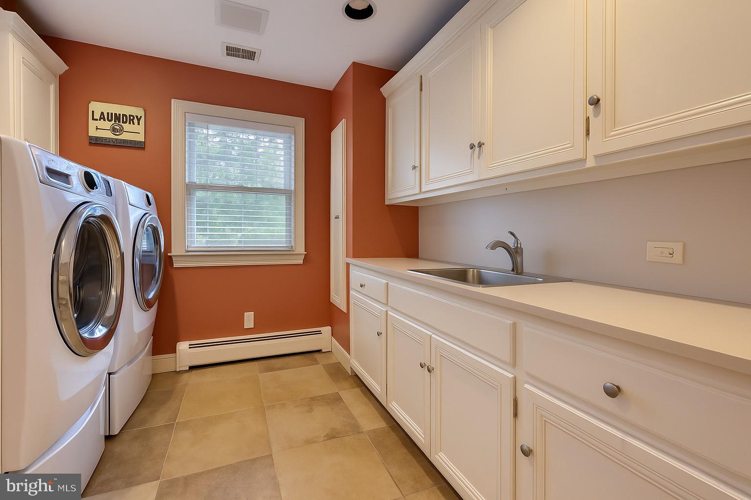 BENT CEEK C.C. - Residential