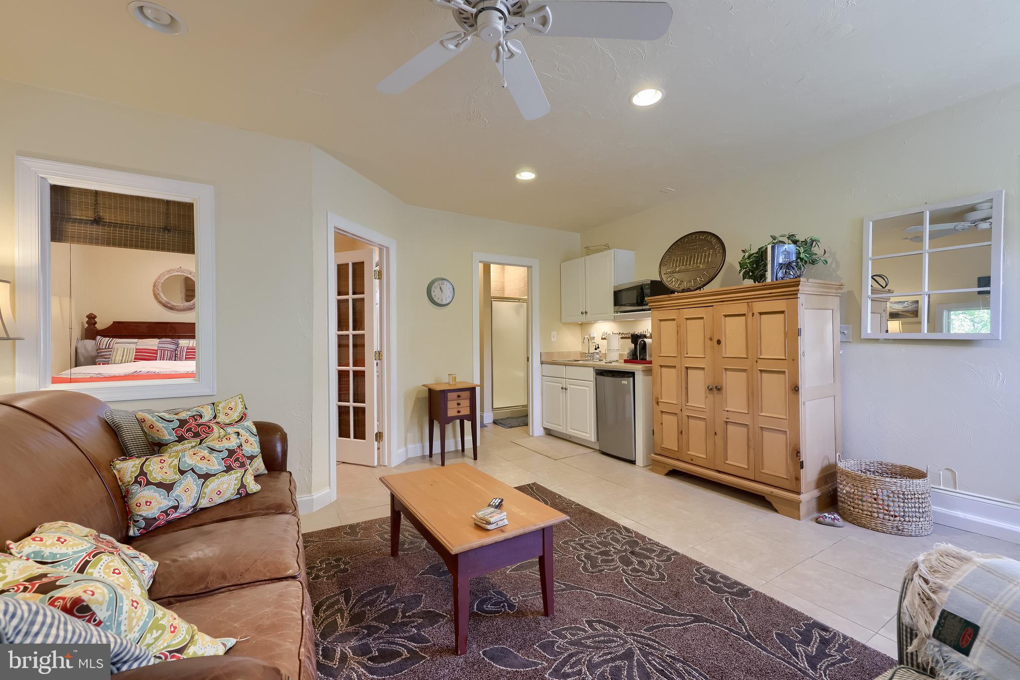 BENT CEEK C.C. - Residential