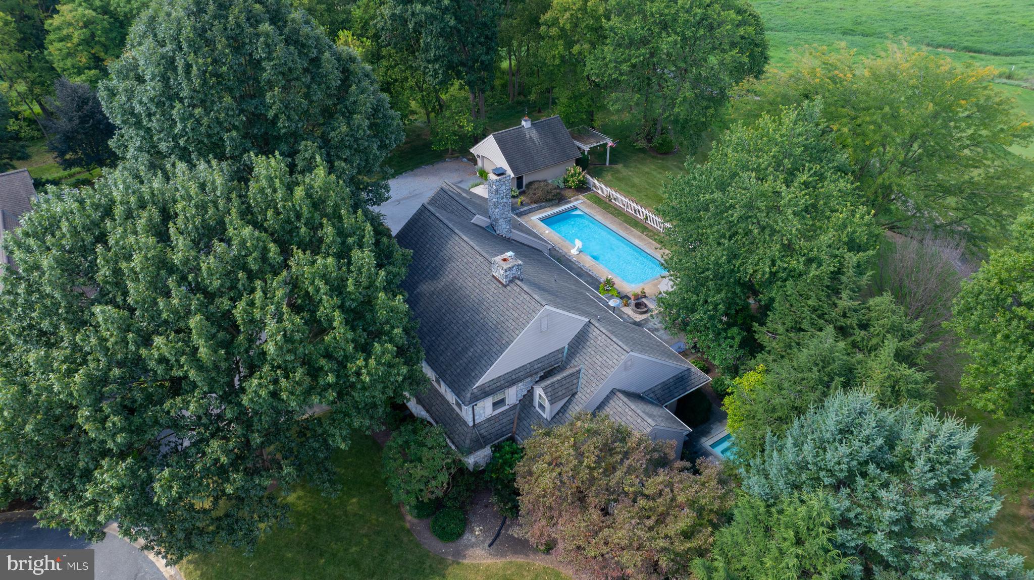 BENT CEEK C.C. - Residential