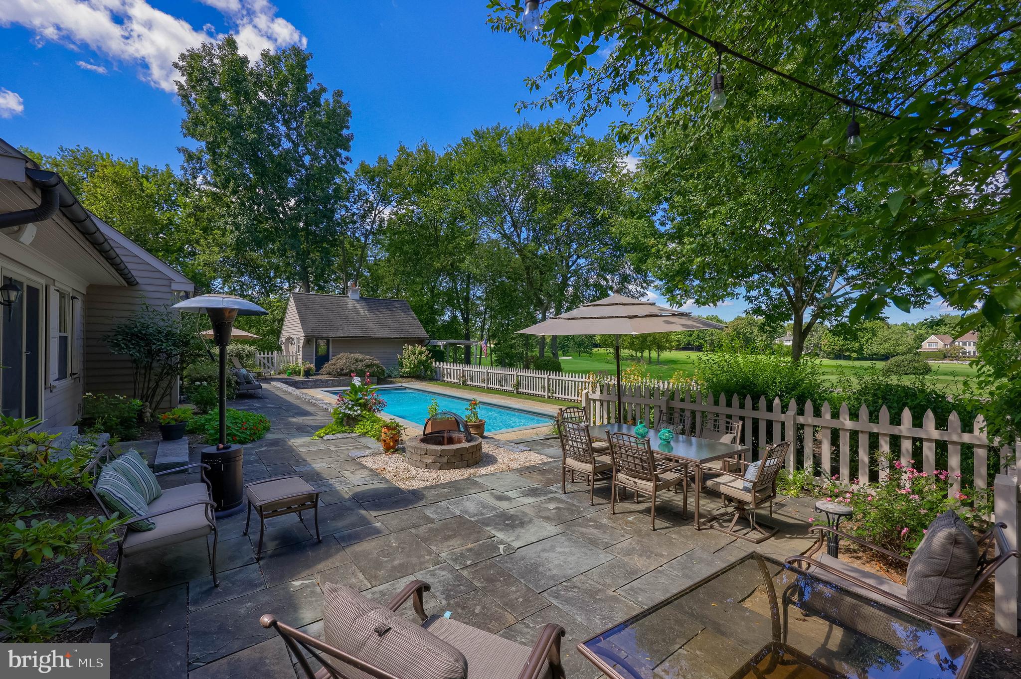 BENT CEEK C.C. - Residential