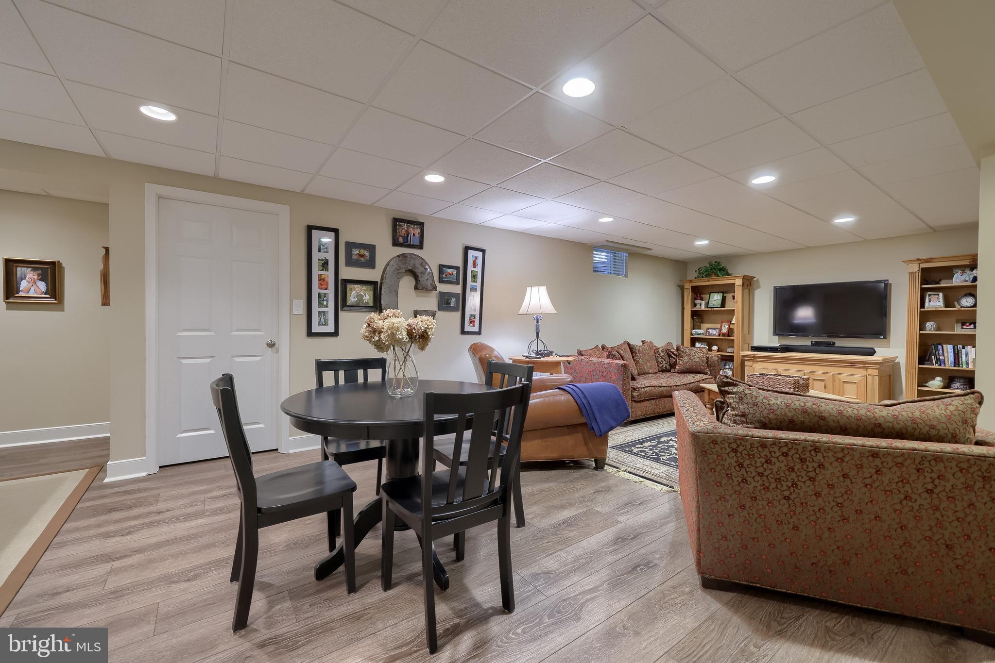 BENT CEEK C.C. - Residential