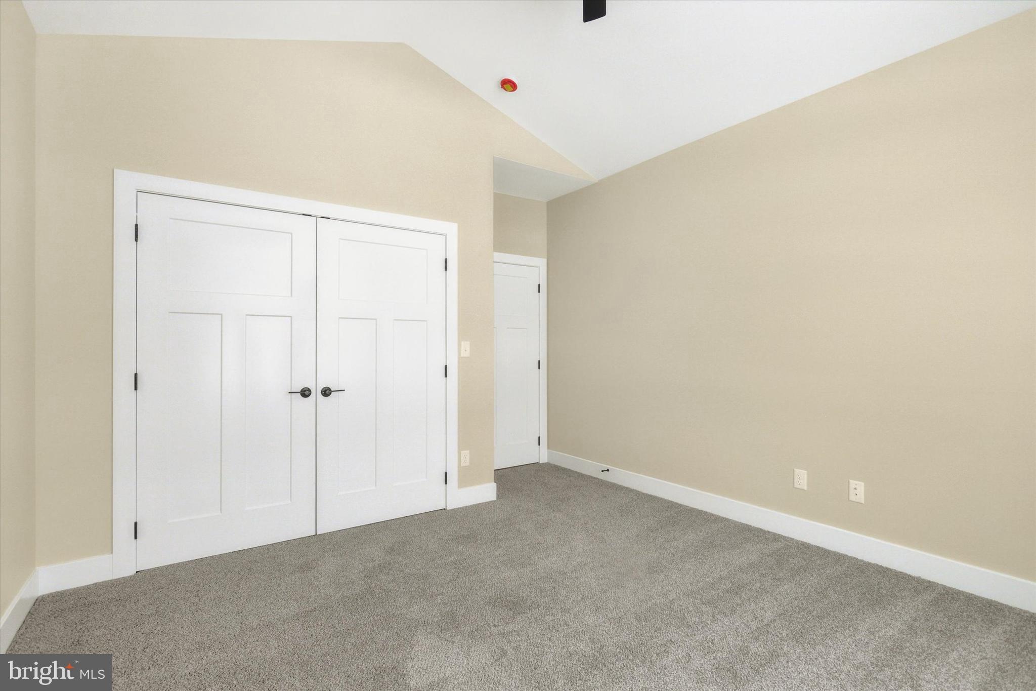 PENN NATIONAL GOLF COURSE COMMUNITY - Residential