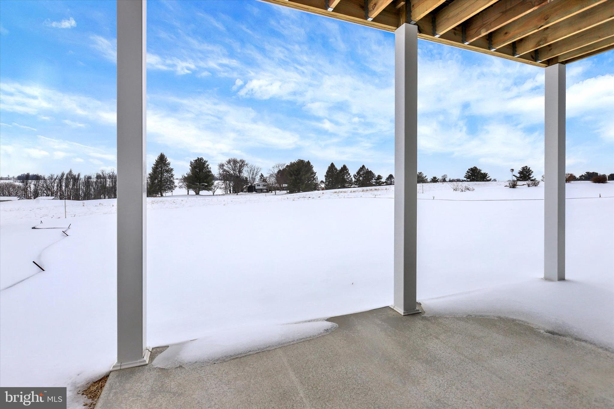 PENN NATIONAL GOLF COURSE COMMUNITY - Residential