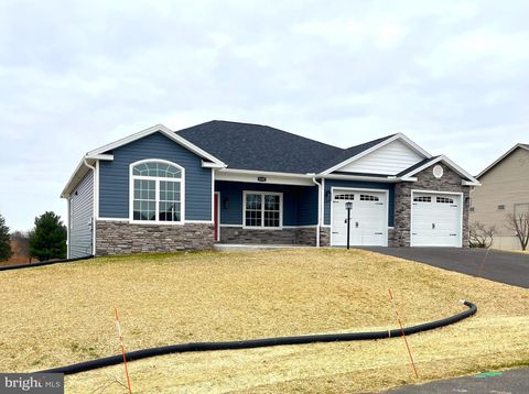 6195 MERION DRIVE FAYETTEVILLE PA 17222