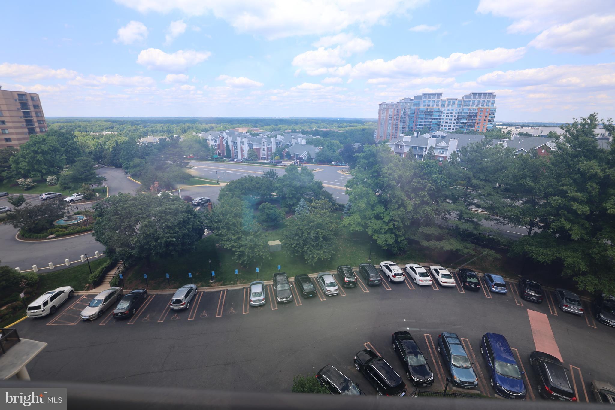 ROTONDA - Residential Lease