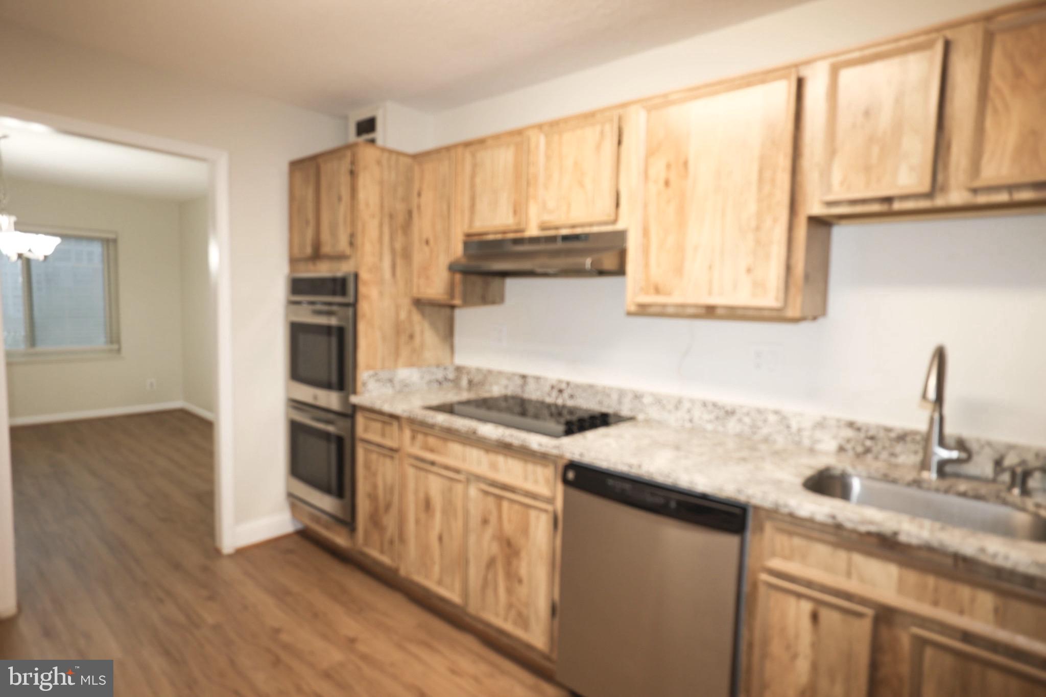 ROTONDA - Residential Lease