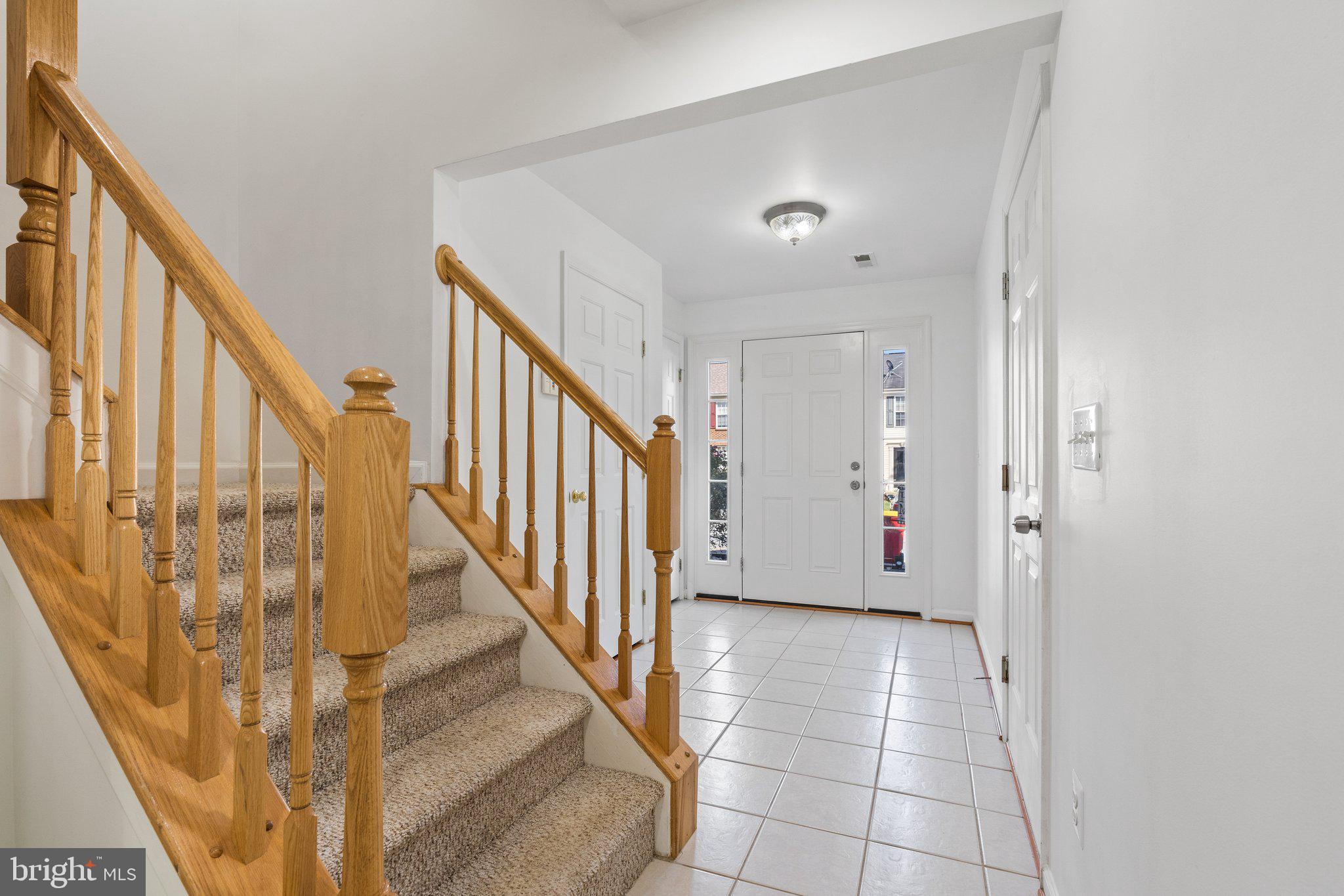 LAKELAND PLACE - Residential