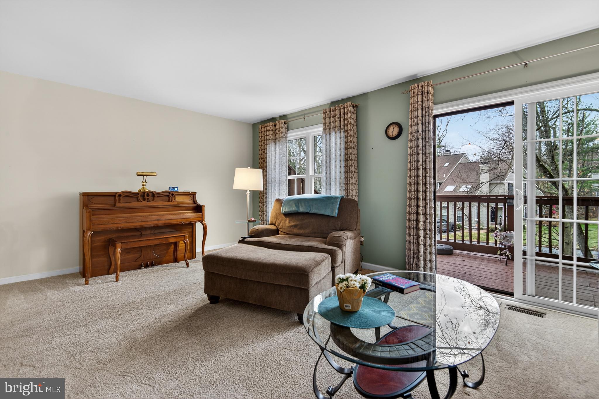 2005 WESTFIELD COURT 2002