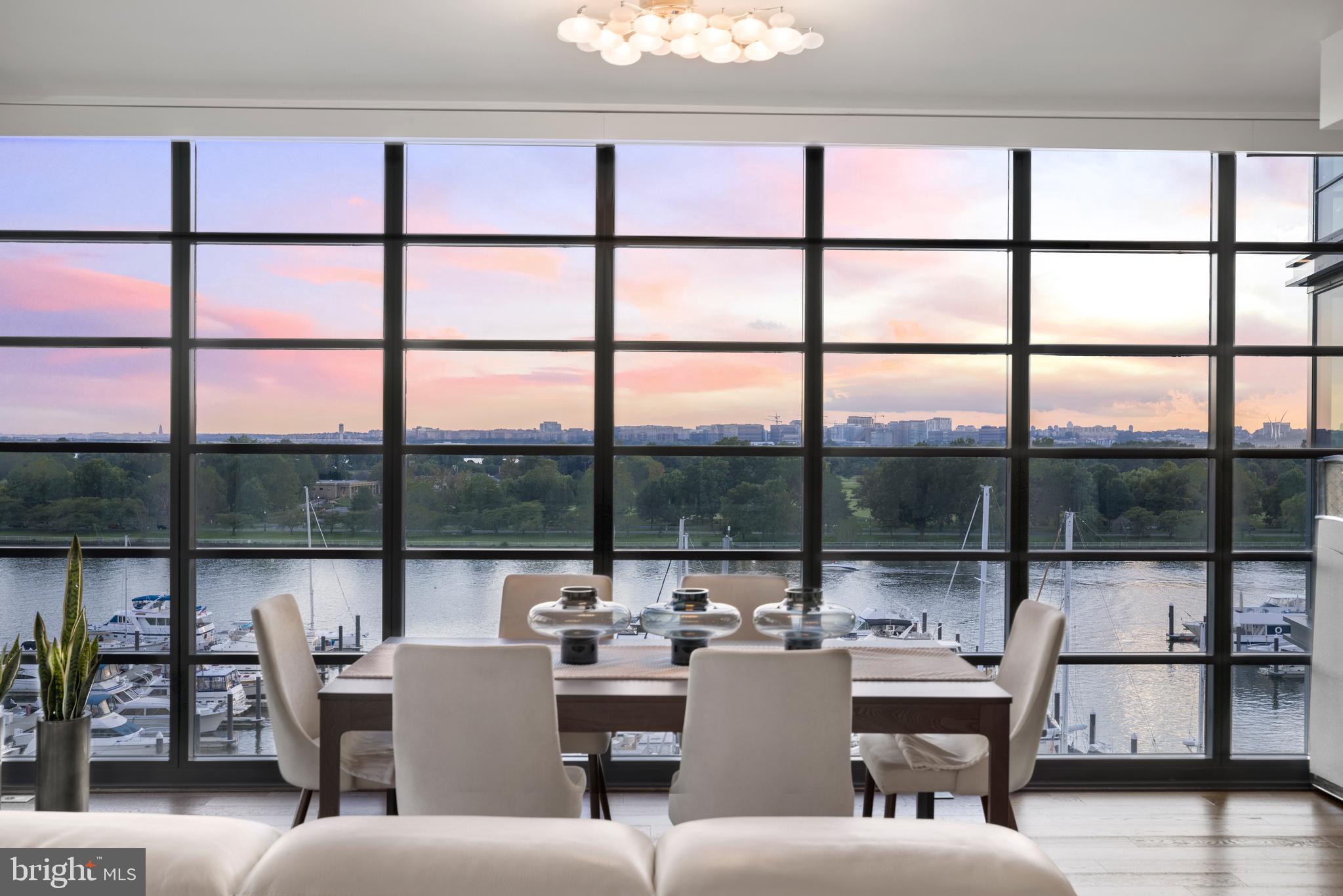 WATERFRONT - Residential