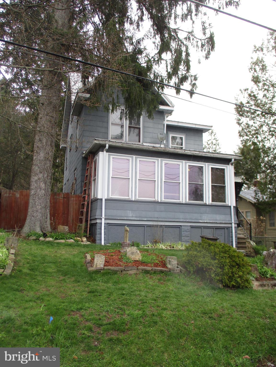 OAKLAND - Residential