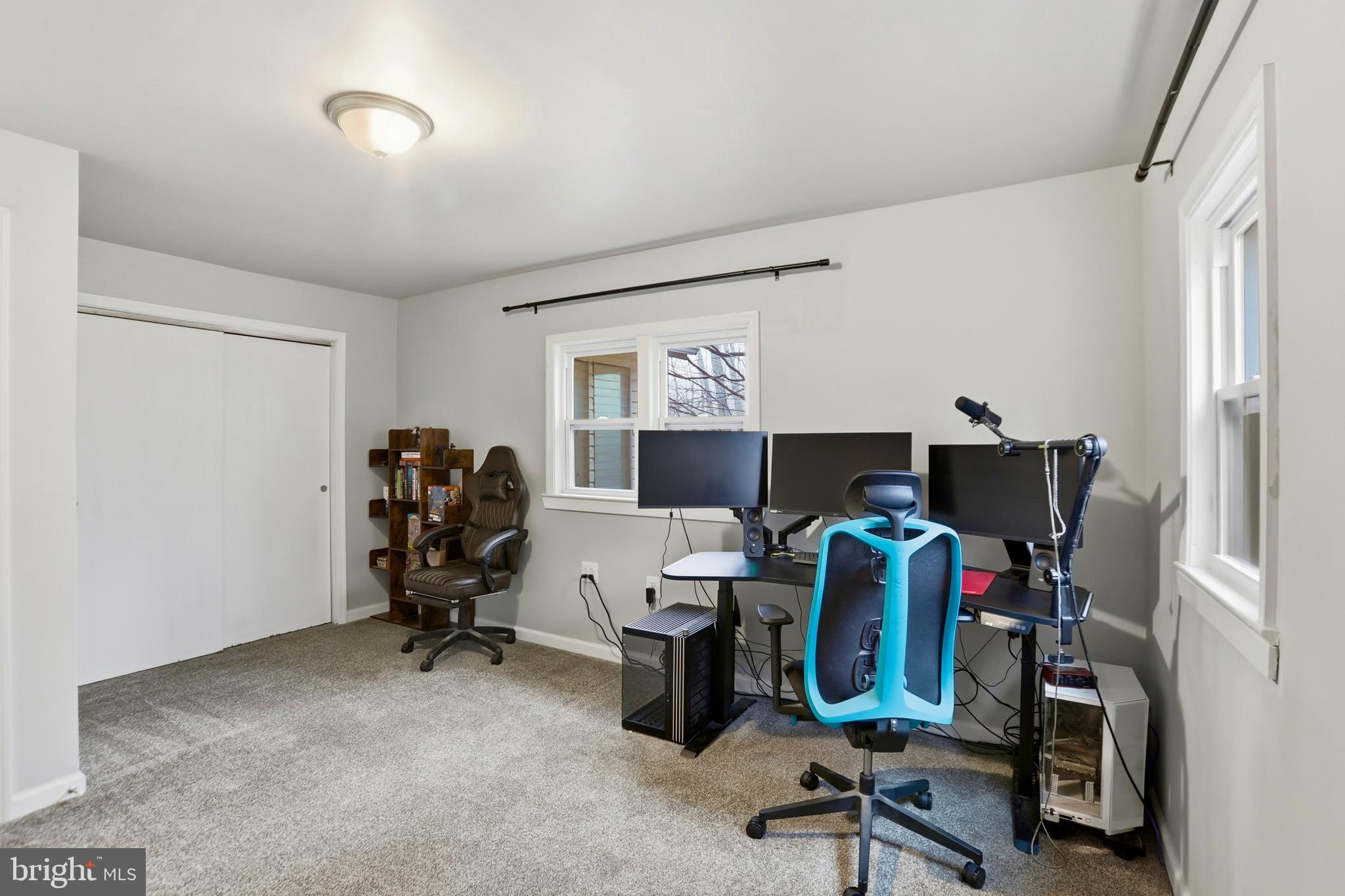 SHANNONDALE - Residential