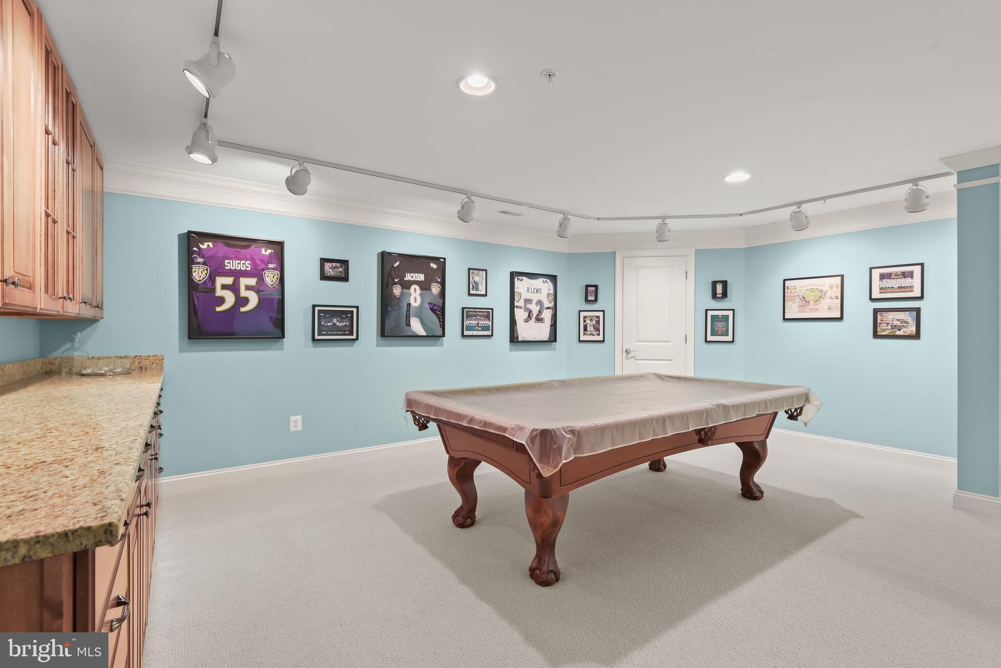 ELLICOTT HILLS - Residential