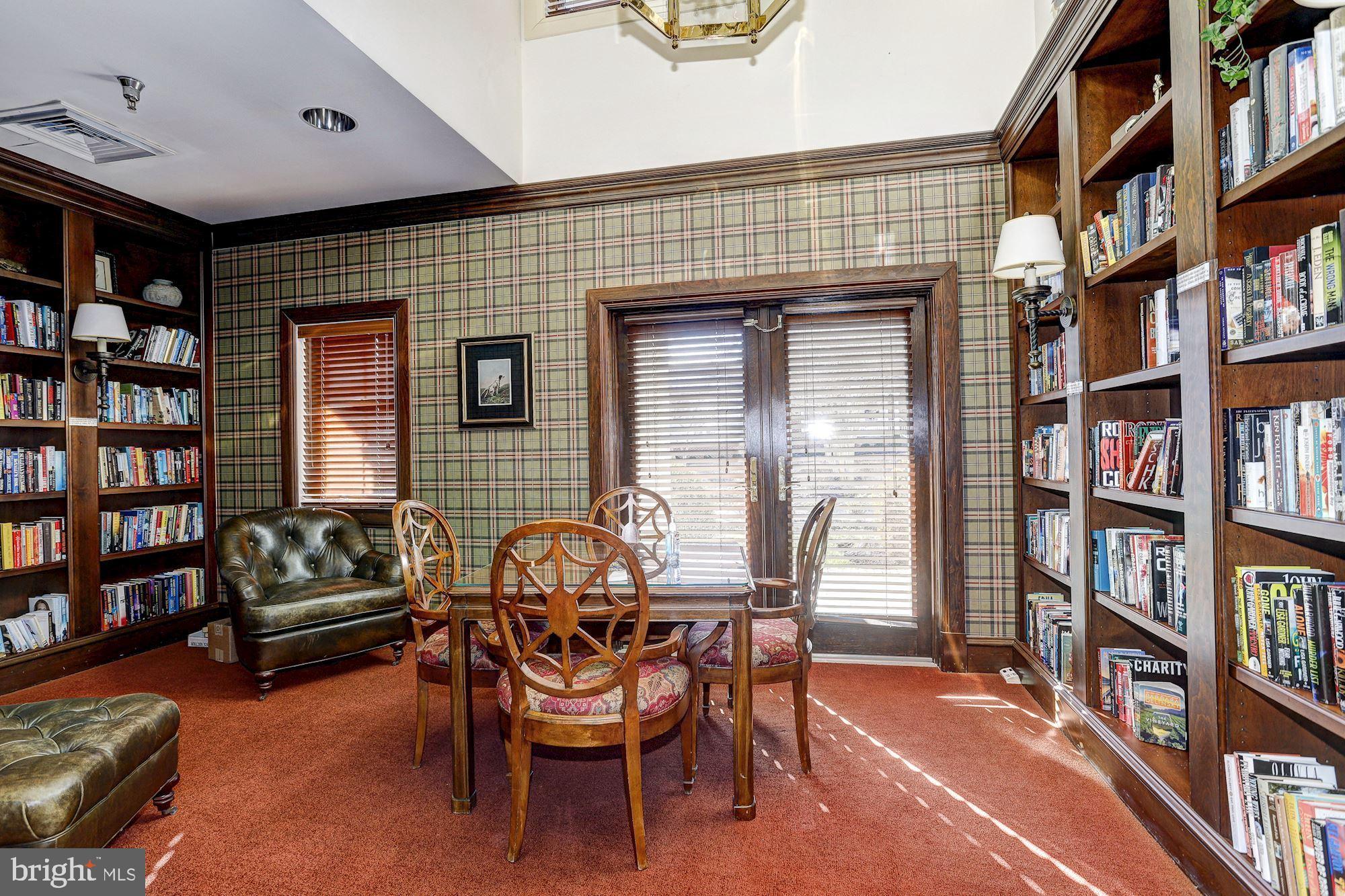 ELLICOTT HILLS - Residential