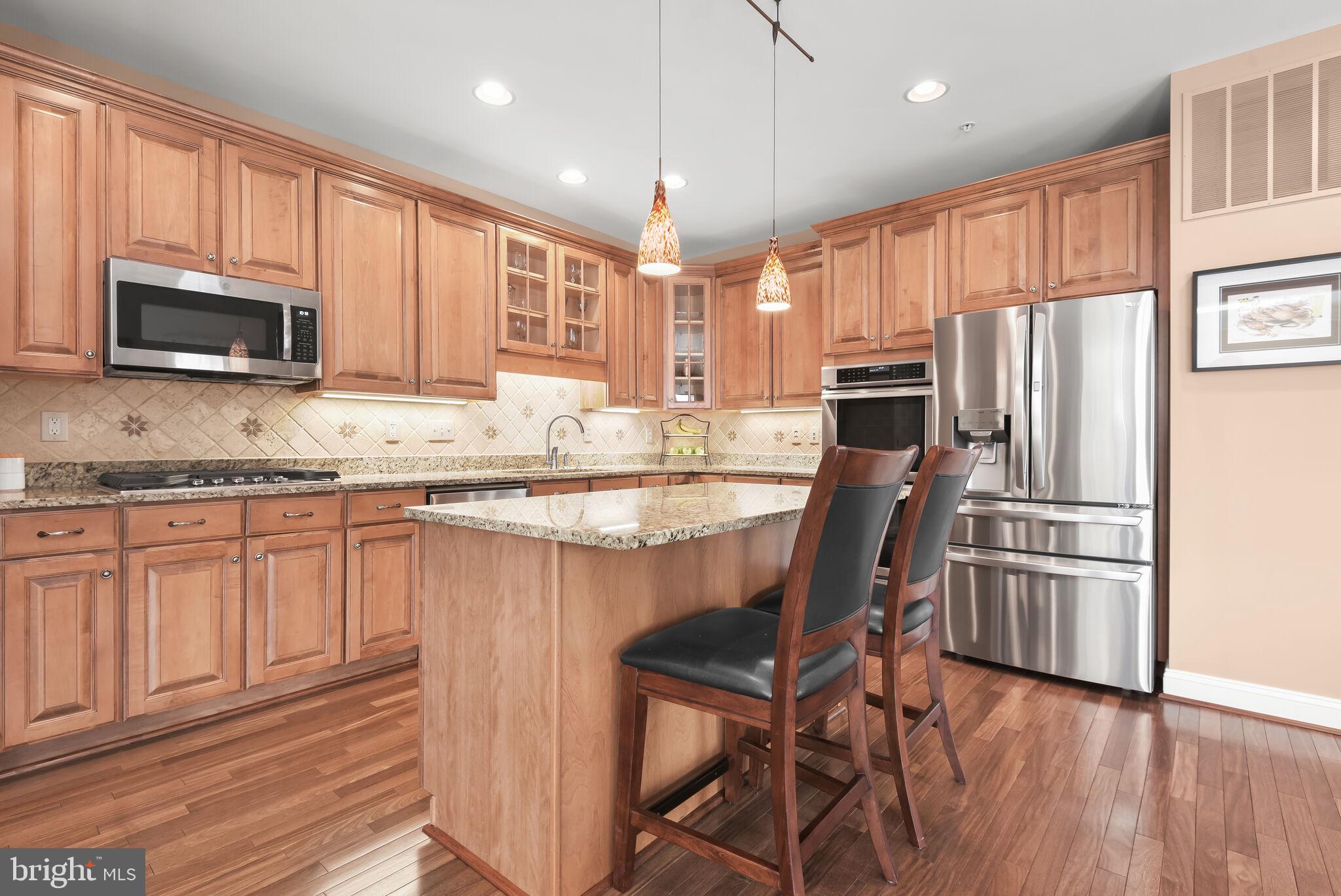 ELLICOTT HILLS - Residential