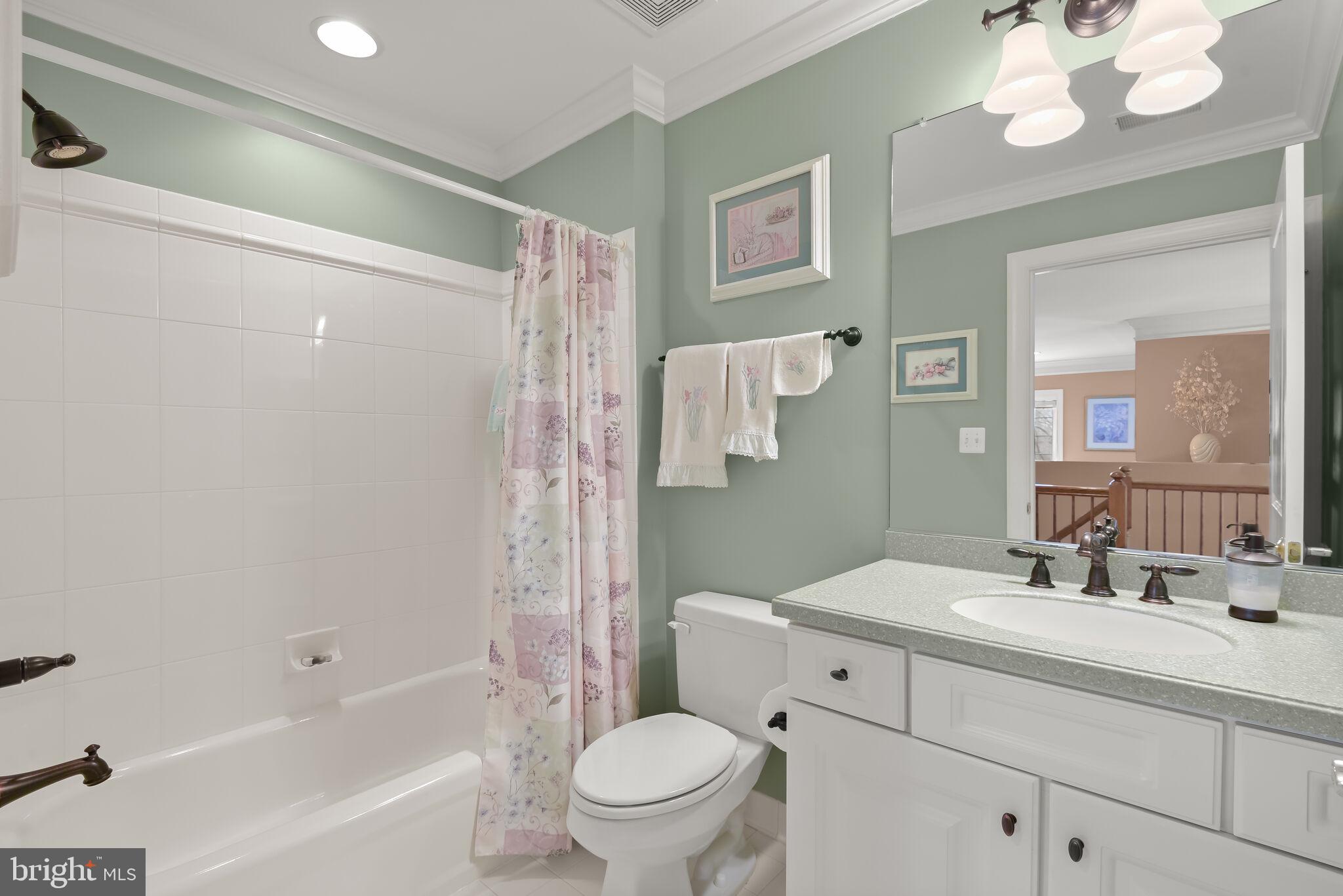 ELLICOTT HILLS - Residential