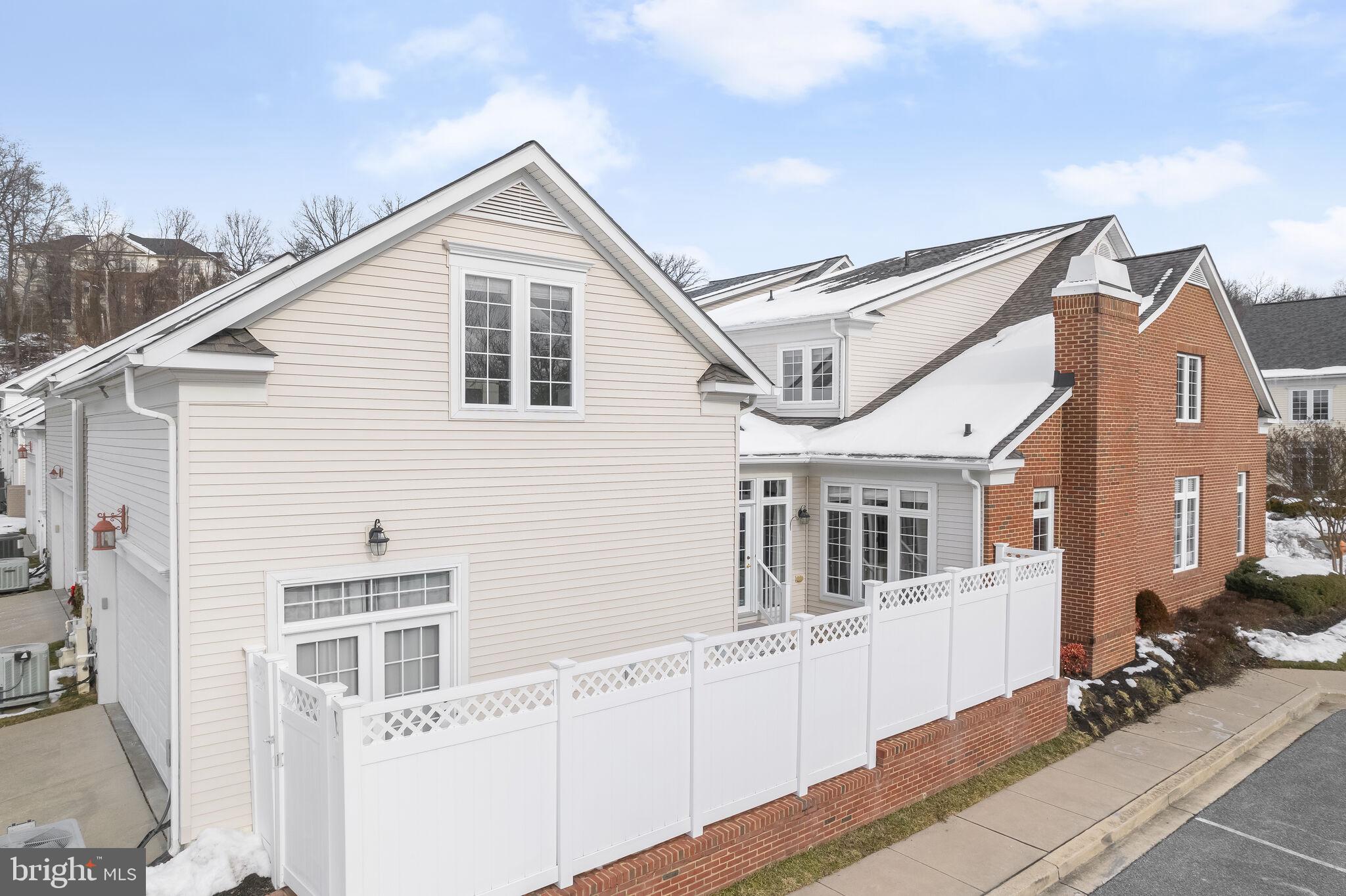 ELLICOTT HILLS - Residential