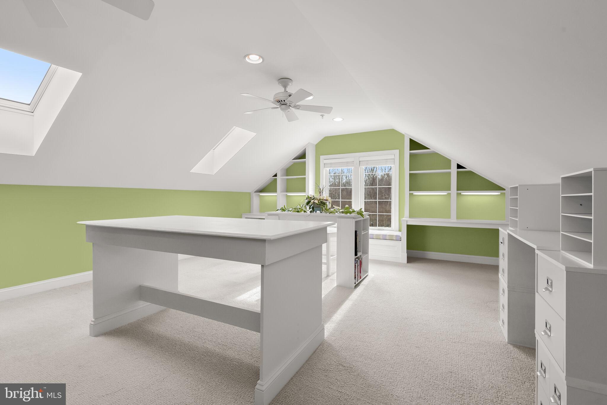 ELLICOTT HILLS - Residential