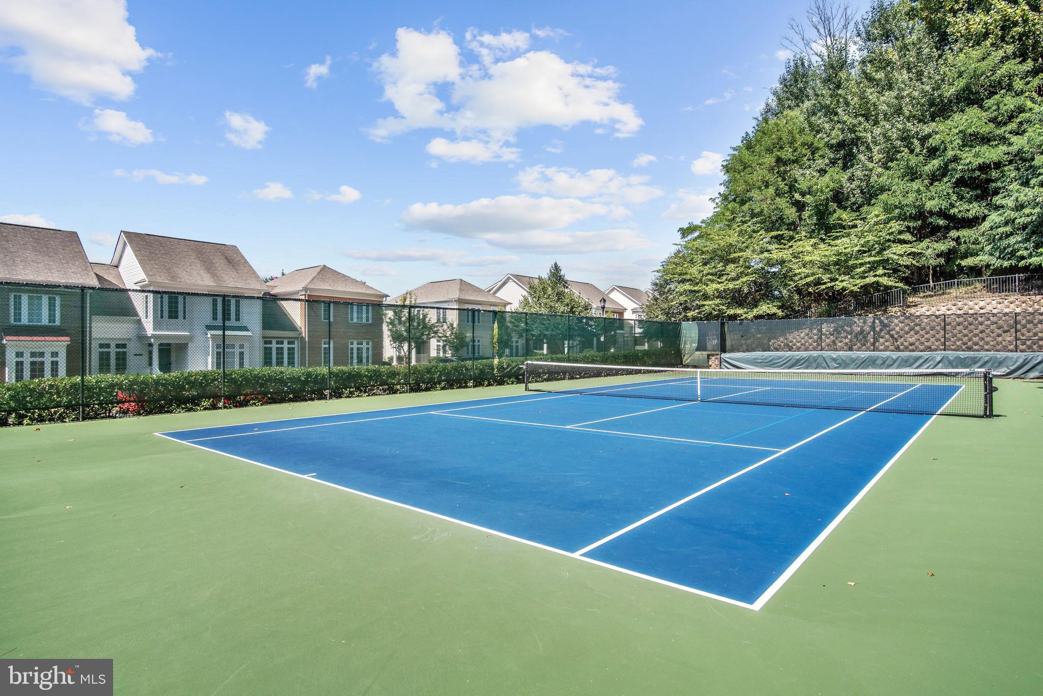 ELLICOTT HILLS - Residential