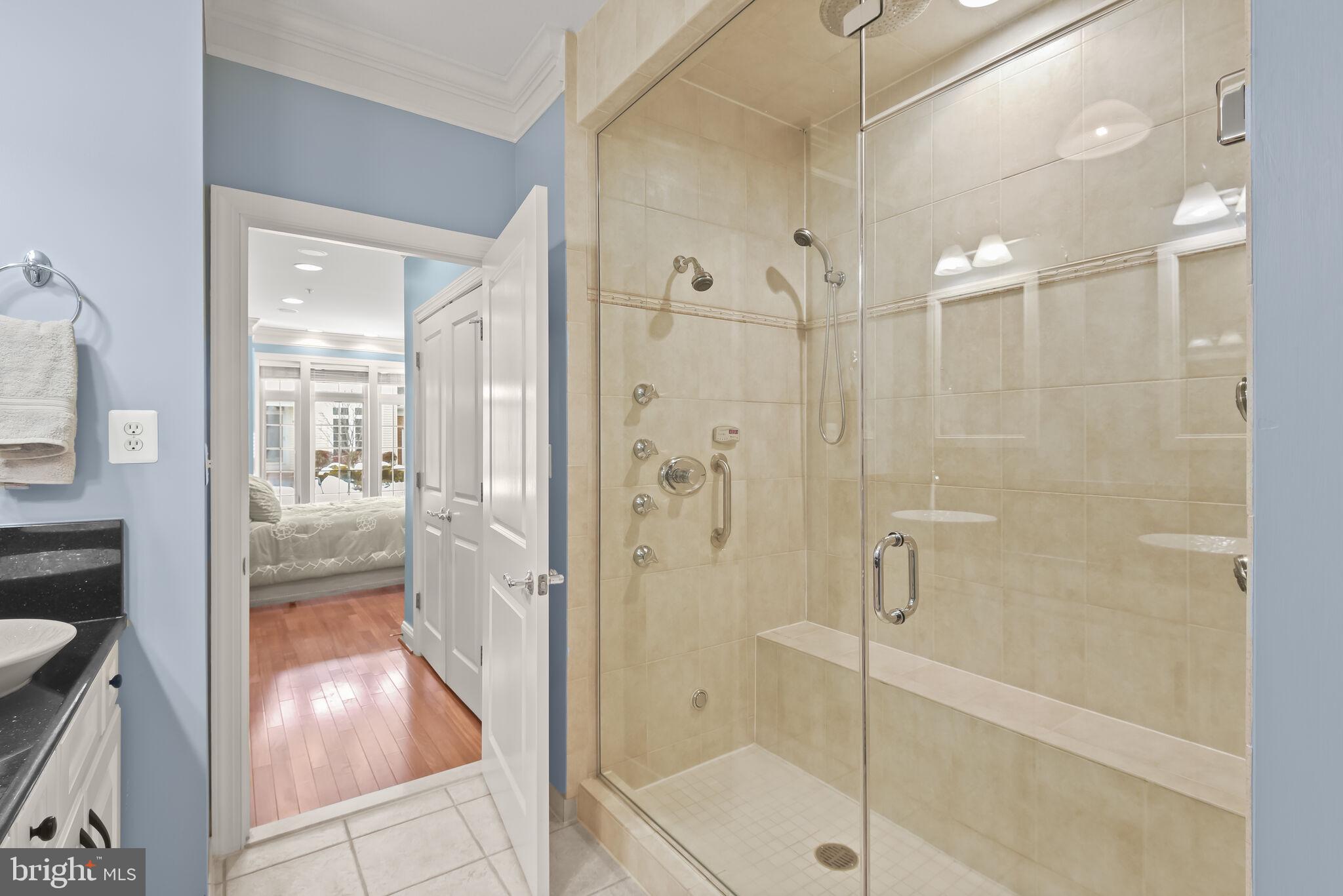 ELLICOTT HILLS - Residential