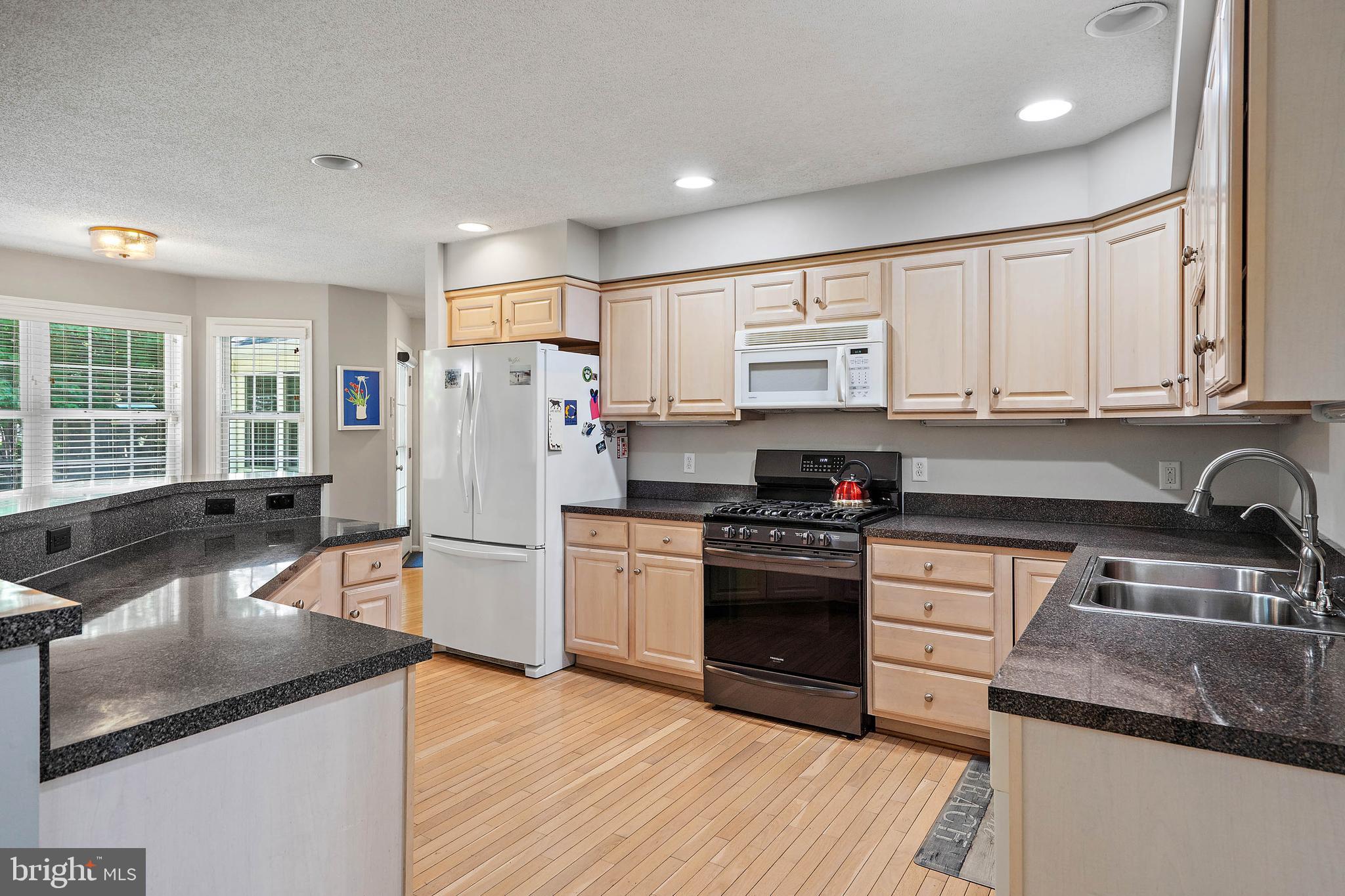 OLD LANDING WOODS - Residential