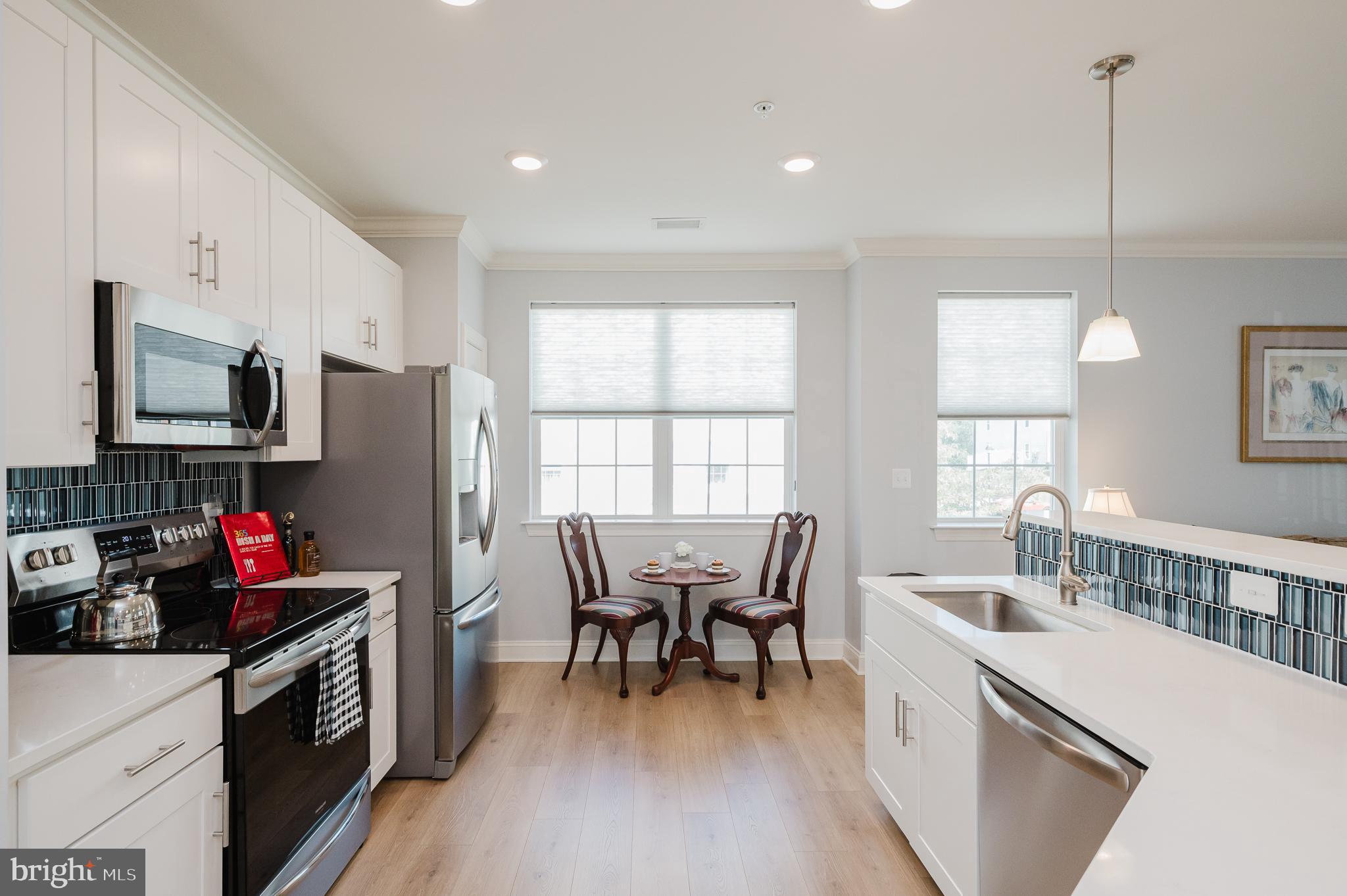 OVERLOOK AT GATEWAY - Residential