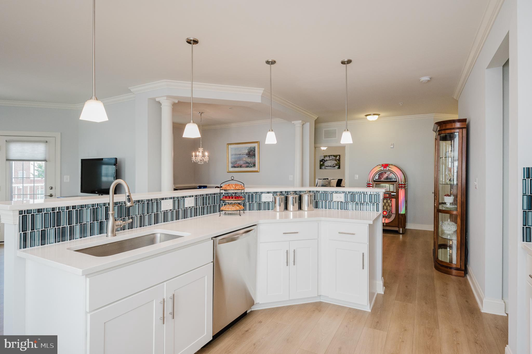 OVERLOOK AT GATEWAY - Residential