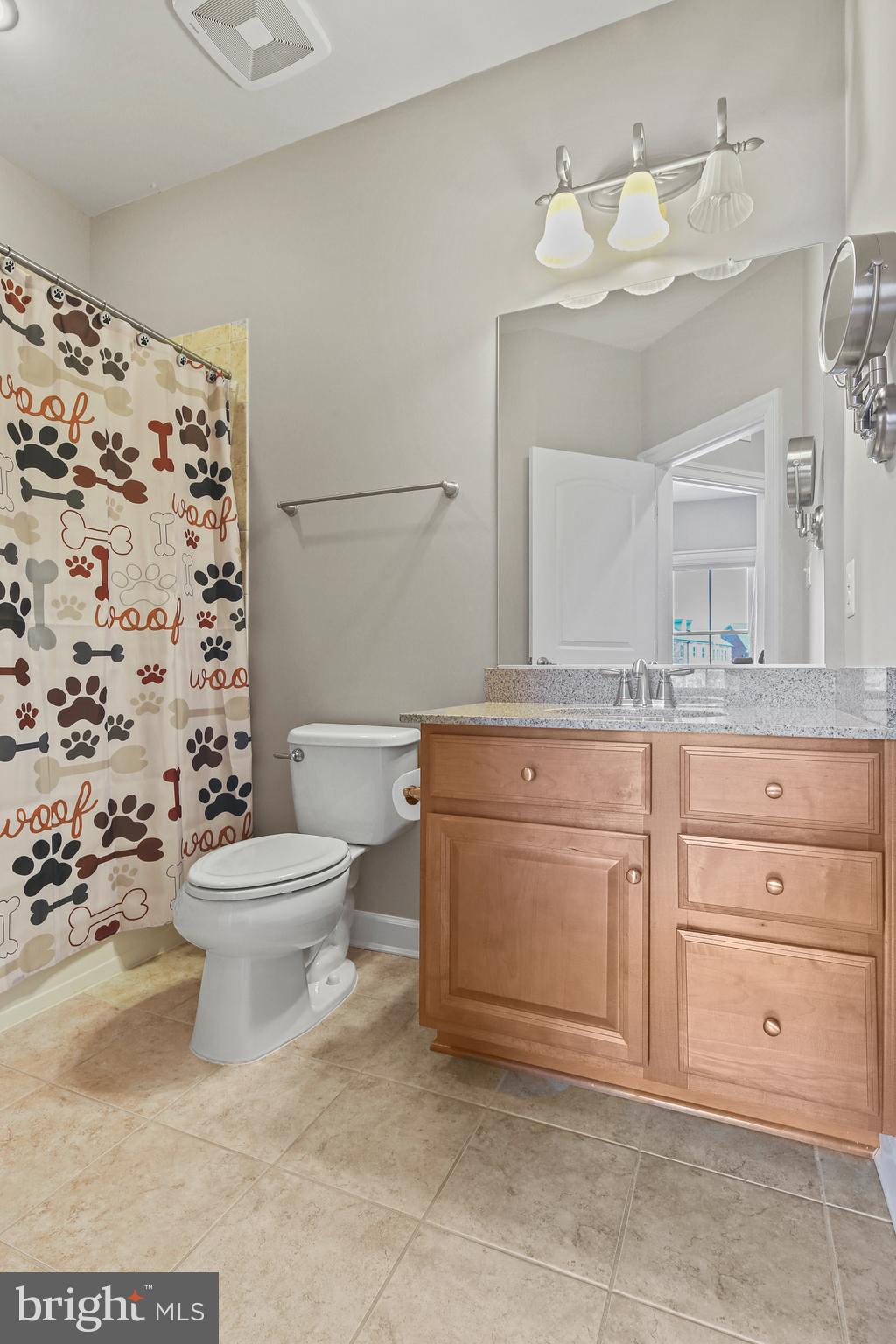 VILLAGES OF URBANA - Residential Lease