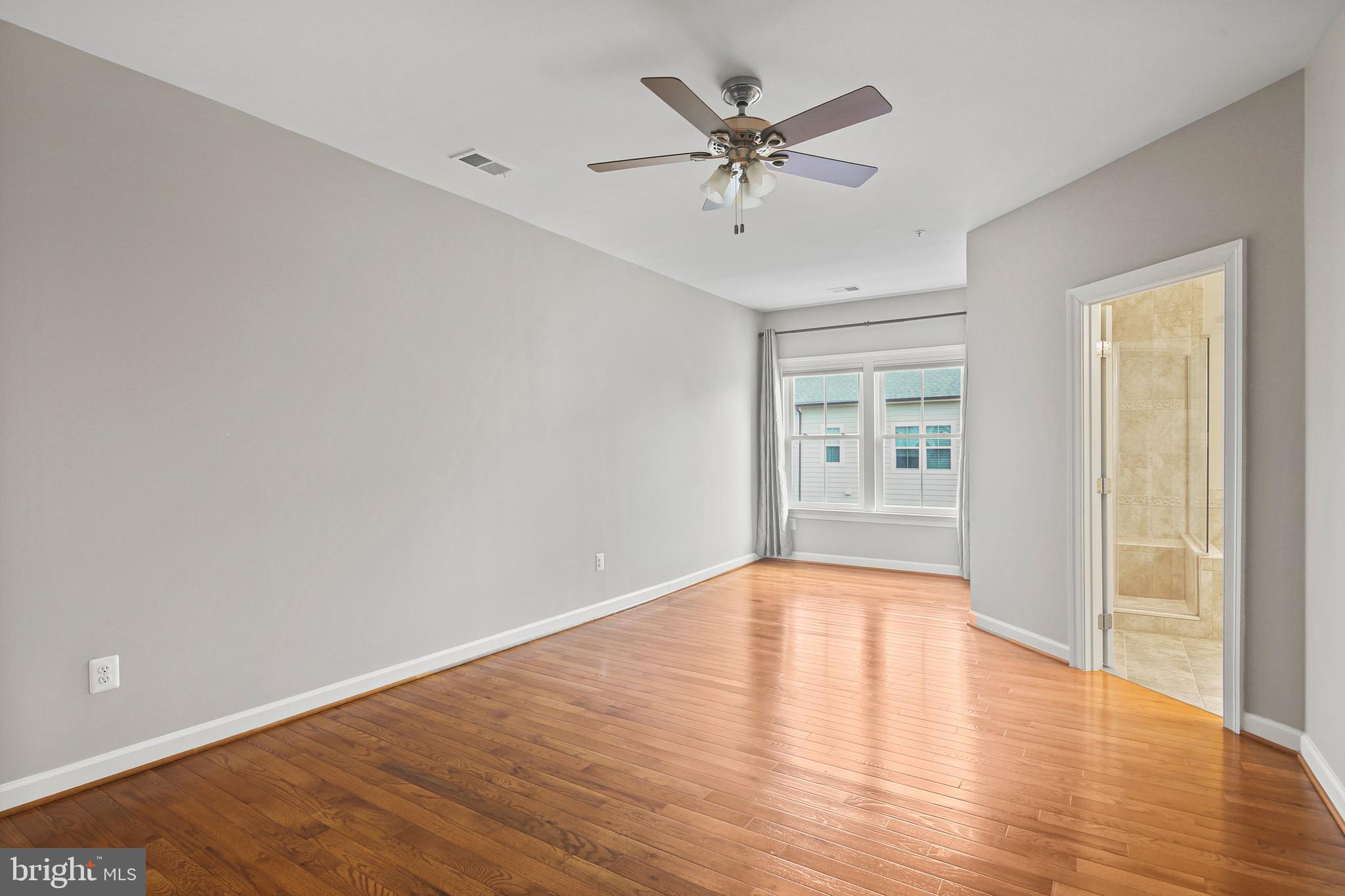 VILLAGES OF URBANA - Residential Lease