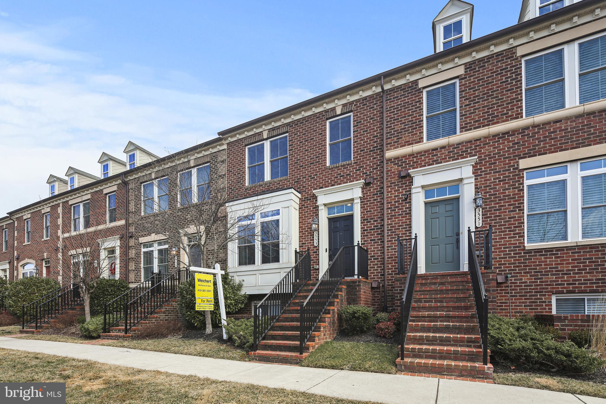 VILLAGES OF URBANA - Residential Lease