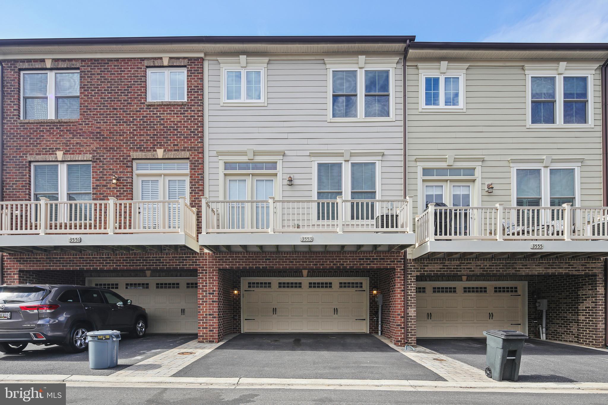 VILLAGES OF URBANA - Residential Lease