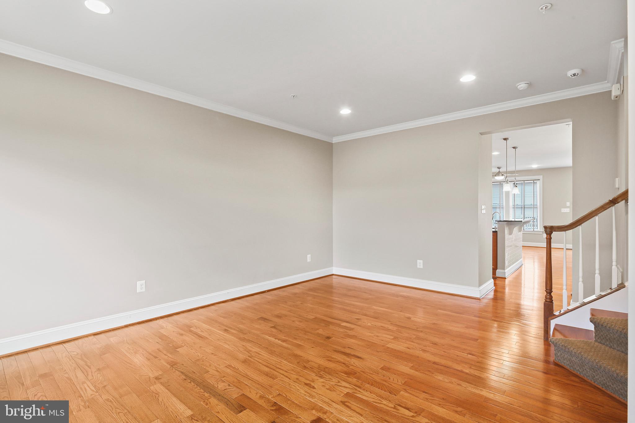 VILLAGES OF URBANA - Residential Lease