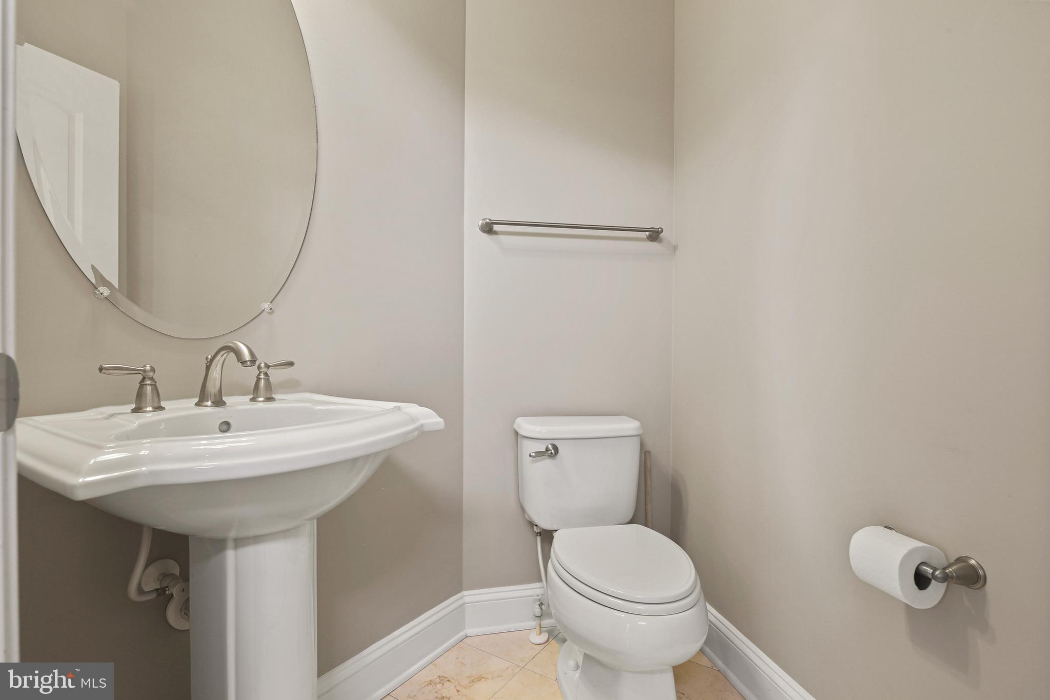 VILLAGES OF URBANA - Residential Lease